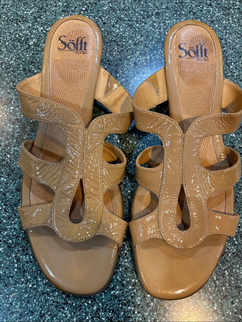 Sofft Nude Patent Leather Slide Mules
